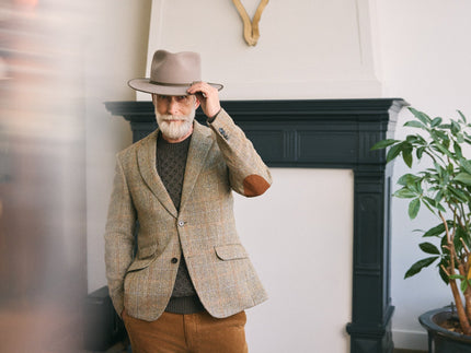 DRAAG EEN TWEED PAK ALS GENTLEMAN