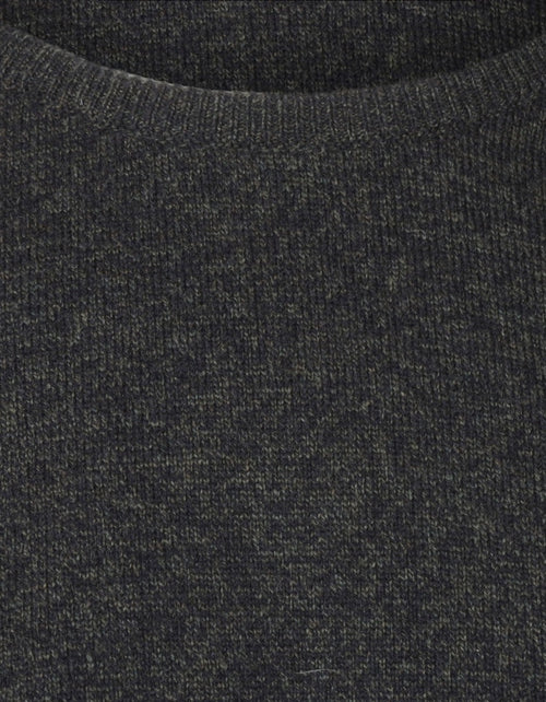 William Lockie Round Neck Lambswool Pullover | Navy/Seaweed