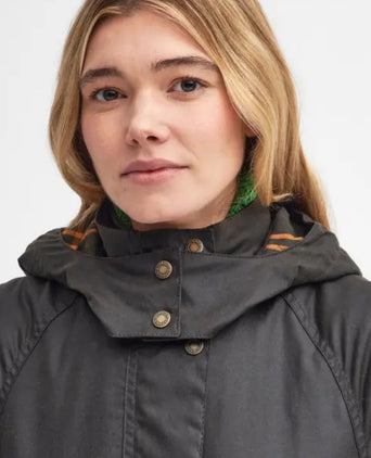 Barbour Long Cannich Wax Jacket Women's | Green
