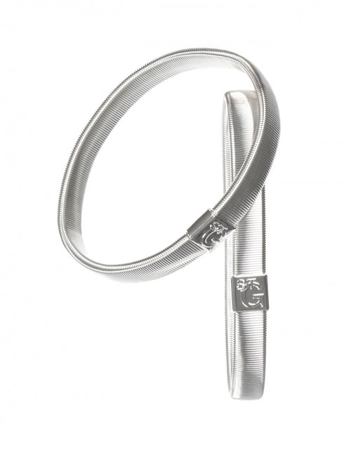 Stylish sleeve holders | Design