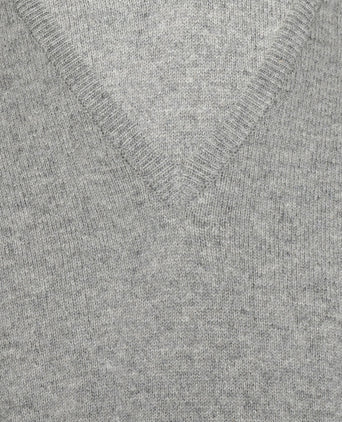 William Lockie V-neck Lambswool Pullover | Flannel