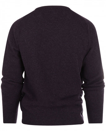 William Lockie V-neck Lambswool Pullover | Elderberry