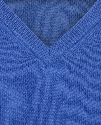 Classic Lambswool v-neck sweater | Blue