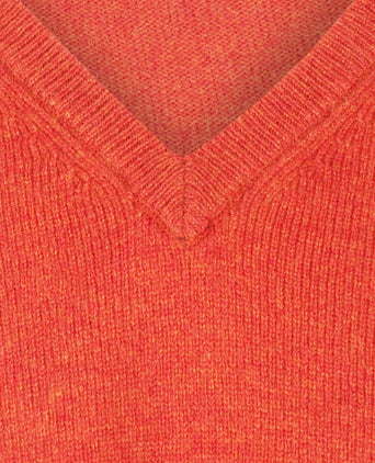 Classic Lambswool v-neck sweater | Red