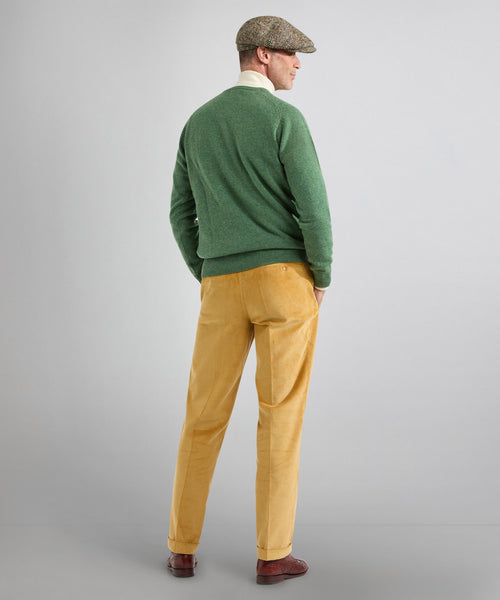 Classic Lambswool v-neck sweater | Green