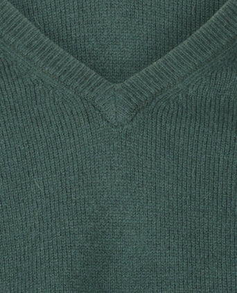 Classic Lambswool v-neck sweater | Green