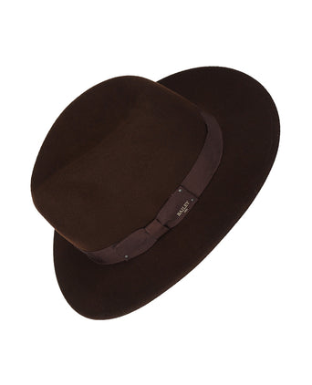 Bailey Hoed Curtis | Bruin