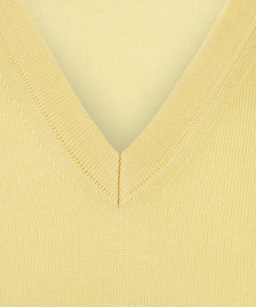 Maerz Slipover Merino Wool | Yellow