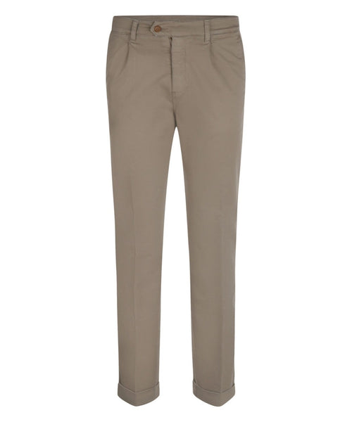 Boston Trousers Pleated and Turn-up | Brown