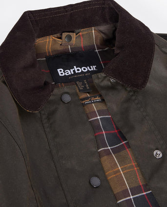 Barbour Classic Beadnell Wax Jacket Women | Olive
