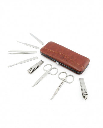 Manicure set in case | Brown