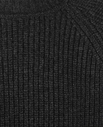 William Lockie Joss Earl Crew Neck Sweater | Charcoal