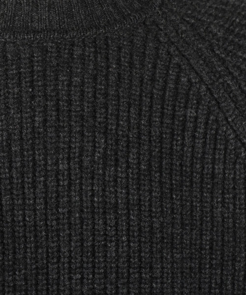 William Lockie Joss Earl Crew Neck Sweater | Charcoal