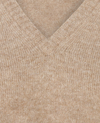 William Lockie Lucinda V-Neck | Colt