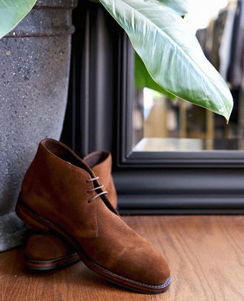 Loake Pimlico Chukka Suede Boot | Brown
