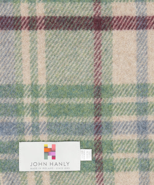 Ierse Plaid van Shetland Wol | Denim Green Camel Burgundy Plaid