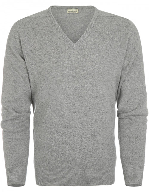 William Lockie V-neck Lambswool Pullover | Flannel
