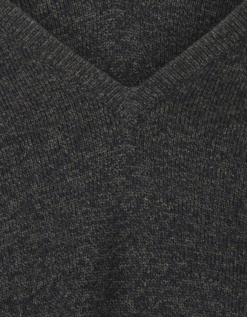 William Lockie Pullover Lamswol V-hals | Navy/Seaweed