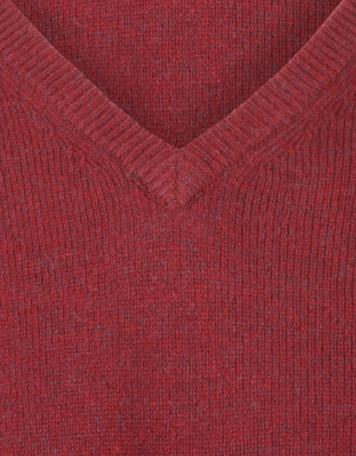 Classic Lambswool v-neck sweater | Red